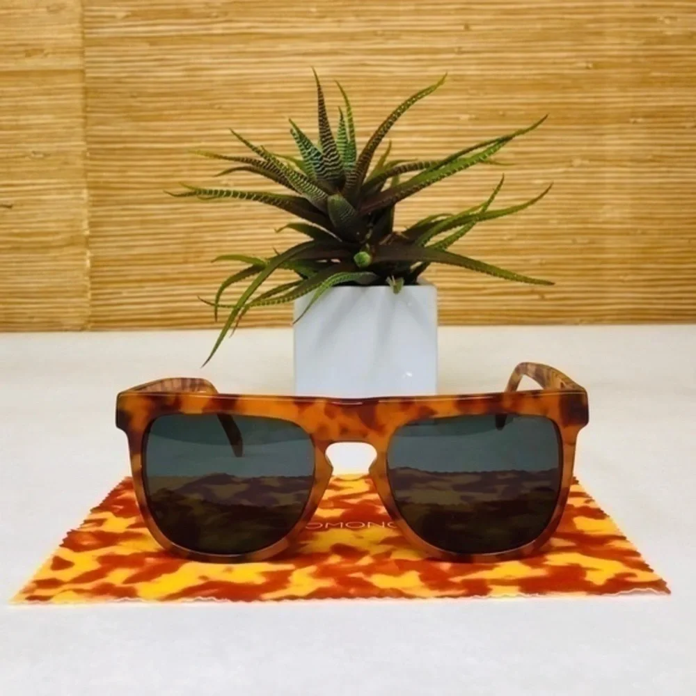 KOMONO Bennet Caramel Demi Sunglasses (NEW) tortoise brown carmel